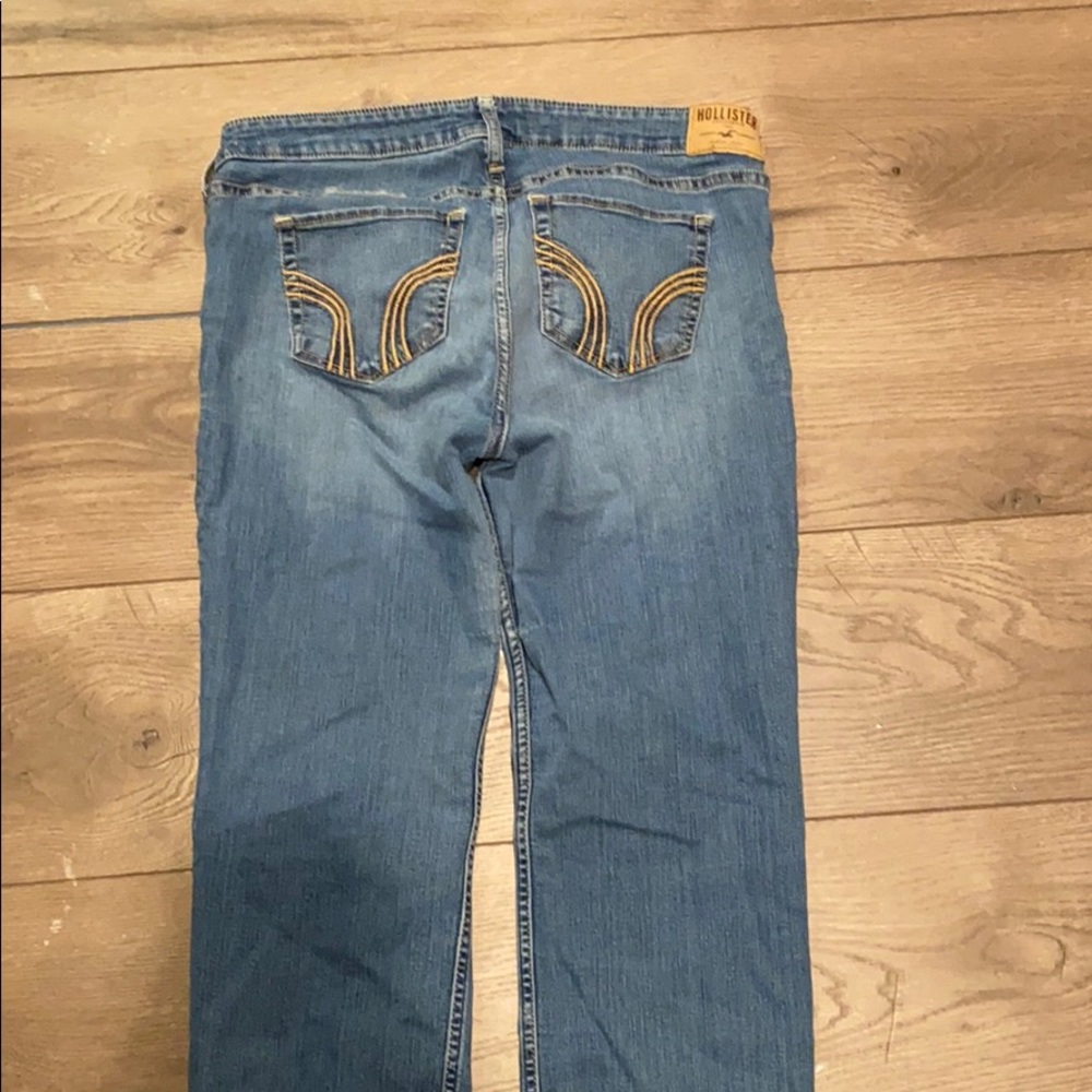 Hollister Jean 13